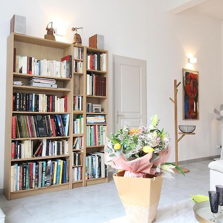 T3 Appartement Hypercentre Proche Commerce- Parking - 2 Chambres Wifi Gratuit Avignon Luaran gambar