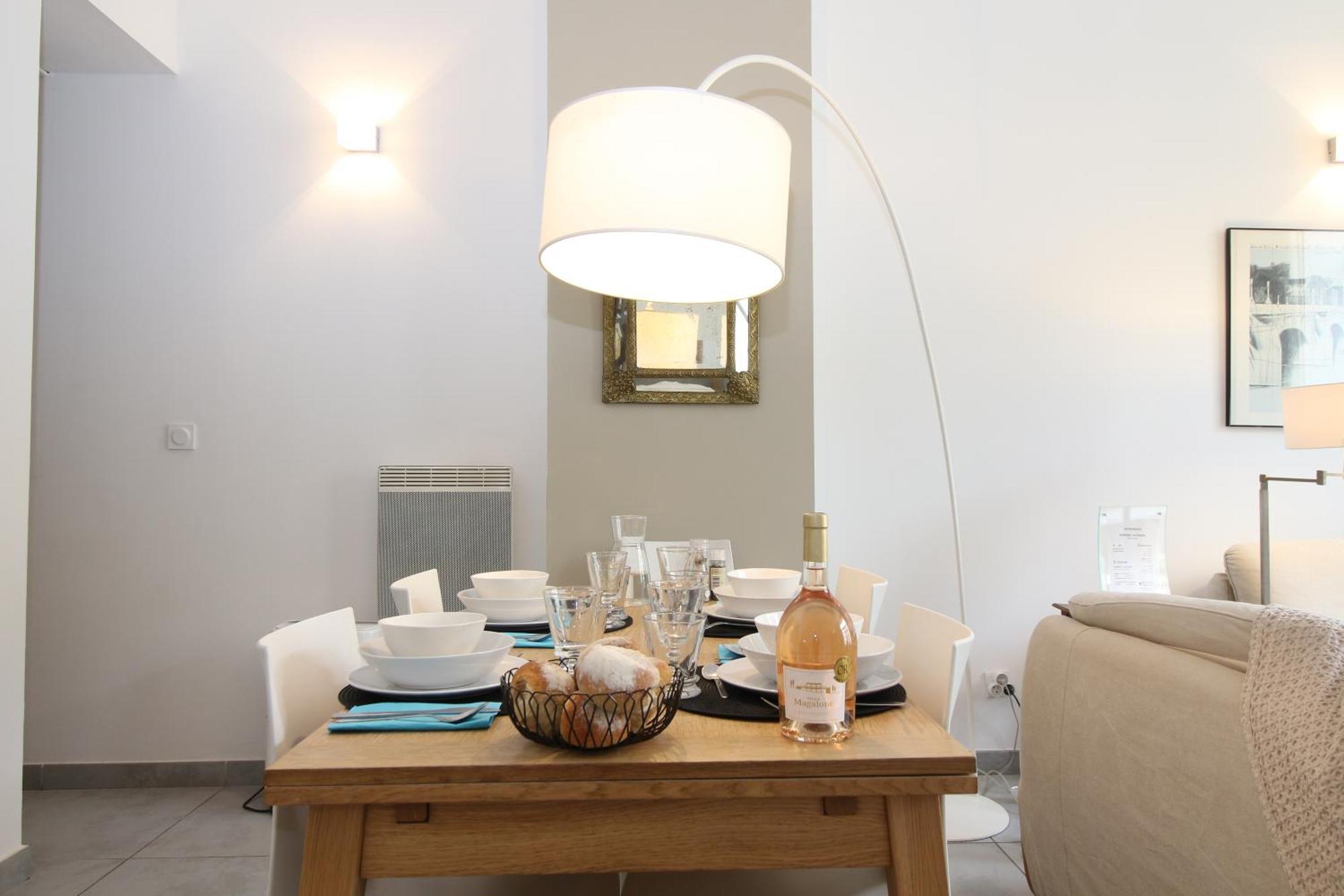 T3 Appartement Hypercentre Proche Commerce- Parking - 2 Chambres Wifi Gratuit Avignon Luaran gambar