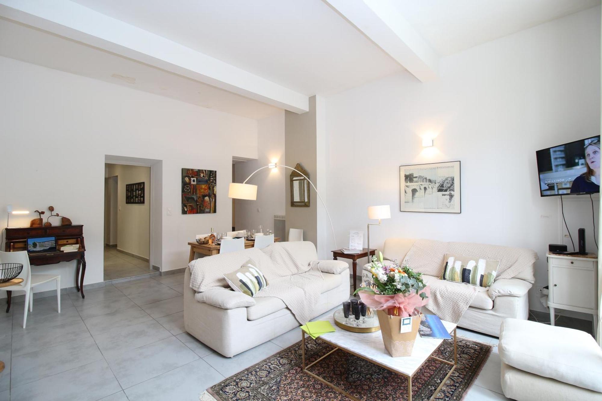 T3 Appartement Hypercentre Proche Commerce- Parking - 2 Chambres Wifi Gratuit Avignon Luaran gambar