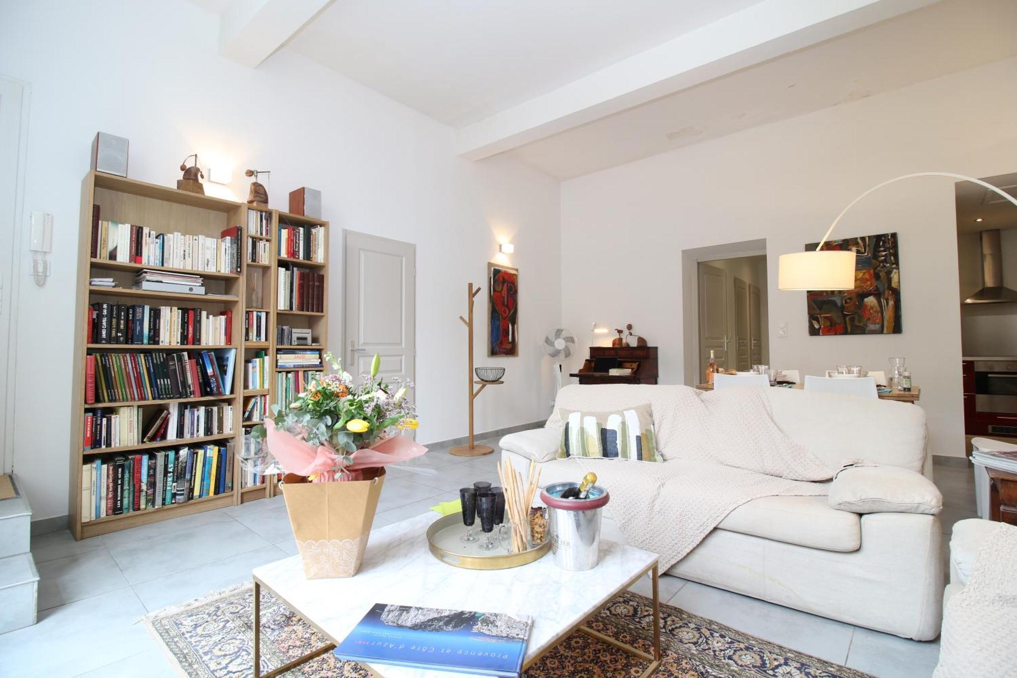 T3 Appartement Hypercentre Proche Commerce- Parking - 2 Chambres Wifi Gratuit Avignon Luaran gambar